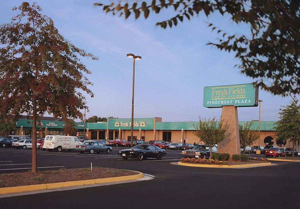 Pinecrest Plaza