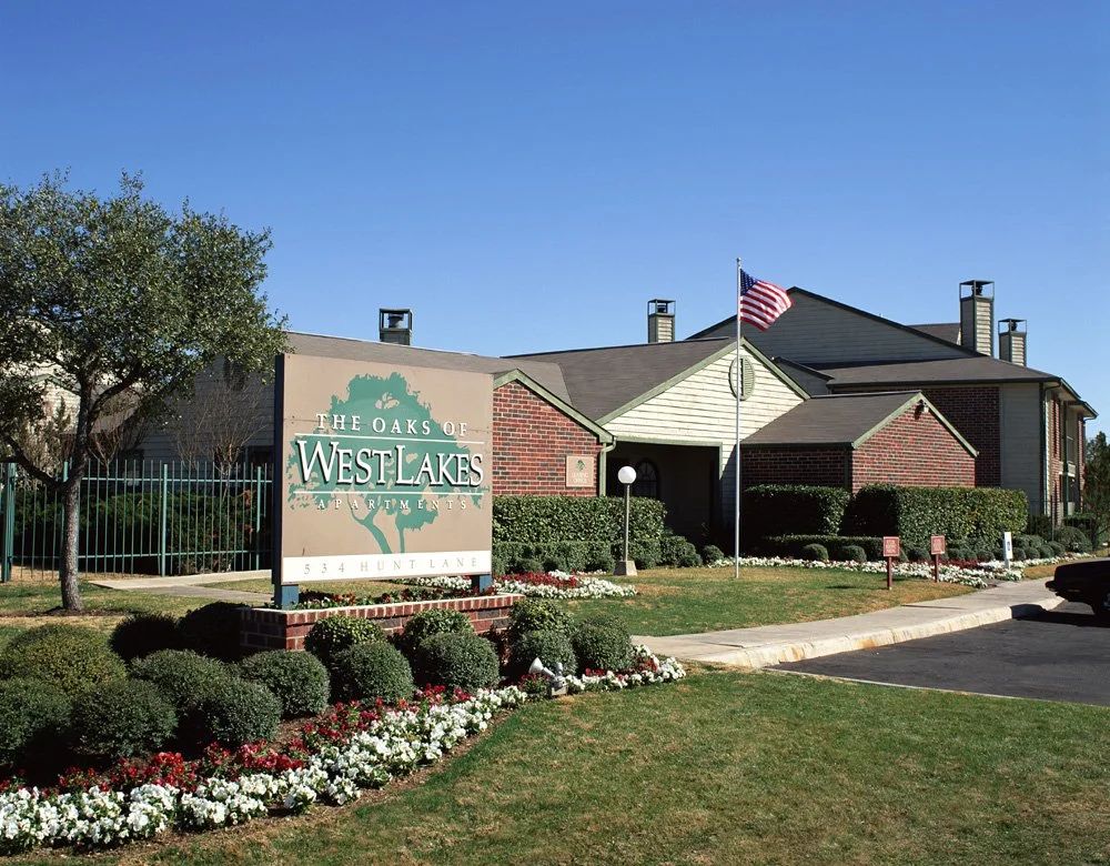 Oaks of Westlakes